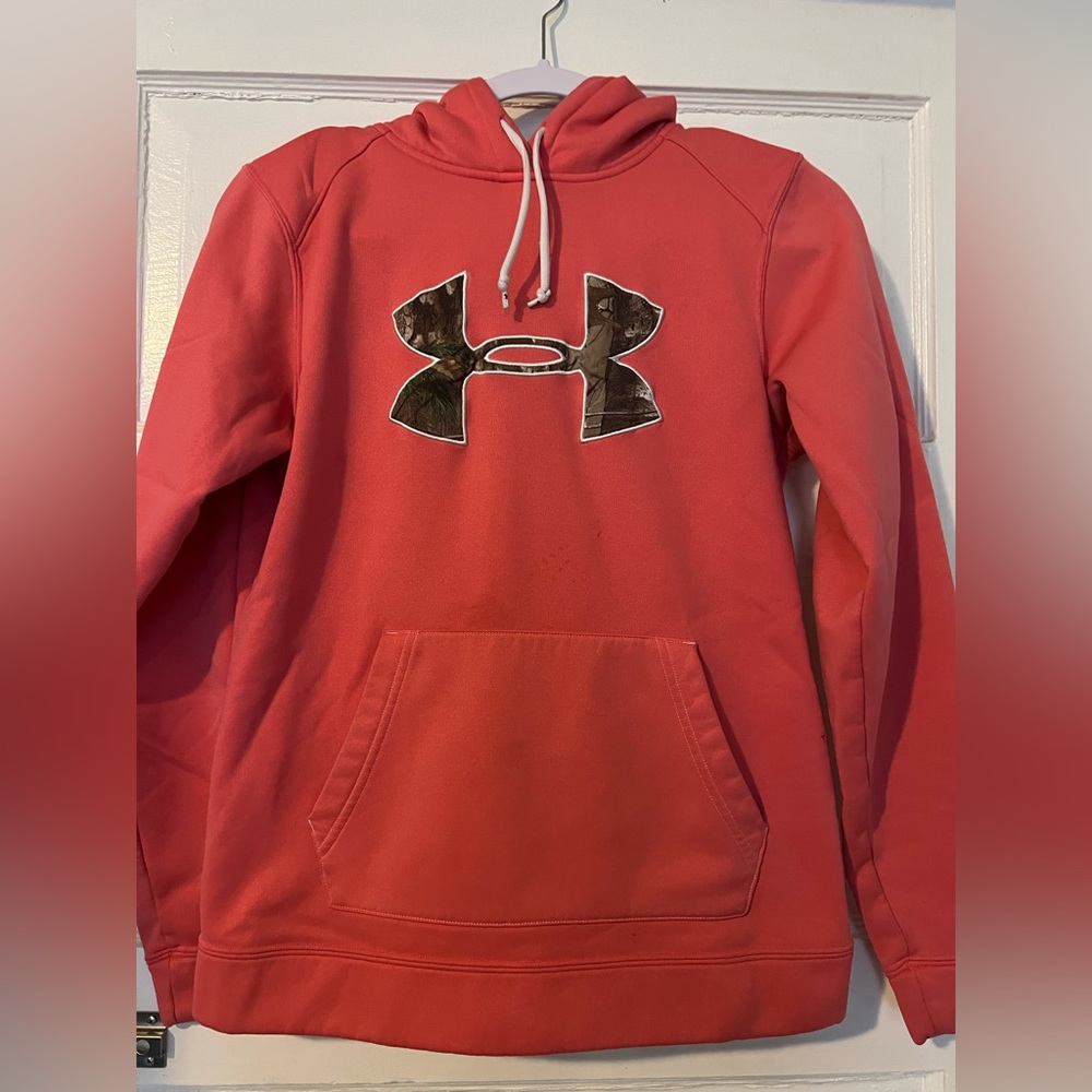 Women’s Under Armour ColdGear sweatshirt